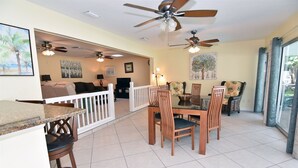 Rumah (Sanibel Serenity) | Dapur pribadi