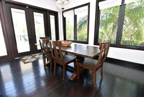 บ้านพัก (Villa Dolce Vita) | ครัวส่วนตัว