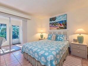 Cottage (West End Paradise 4)