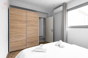 Panama 2 | 1 bedroom, desk, soundproofing, iron/ironing board - Panama Nilie Hospitality MGMT (Thessaloniki)