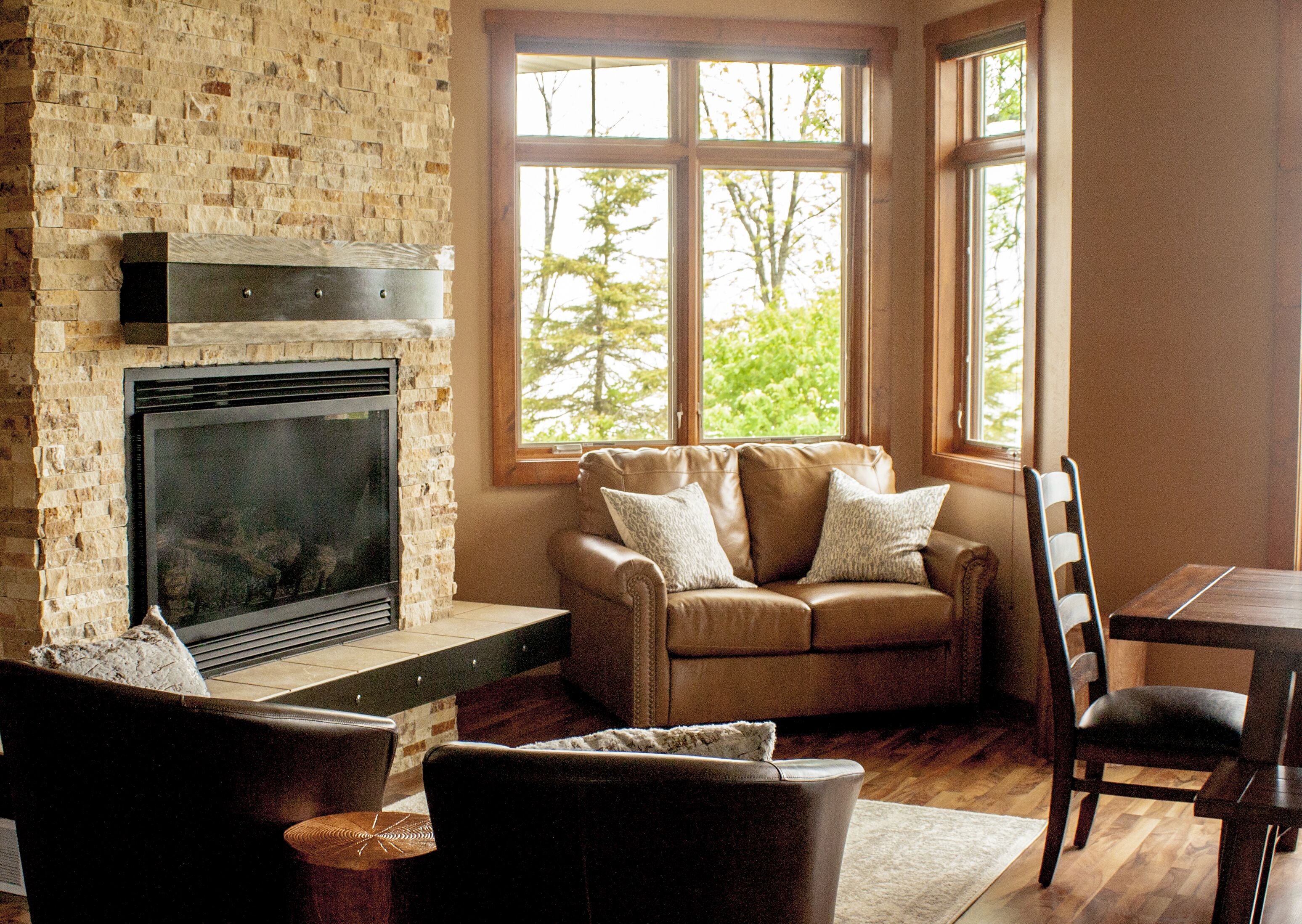 Large Luxury Vacation Home for Family Reunions on Lake Shore in Door County, WI 