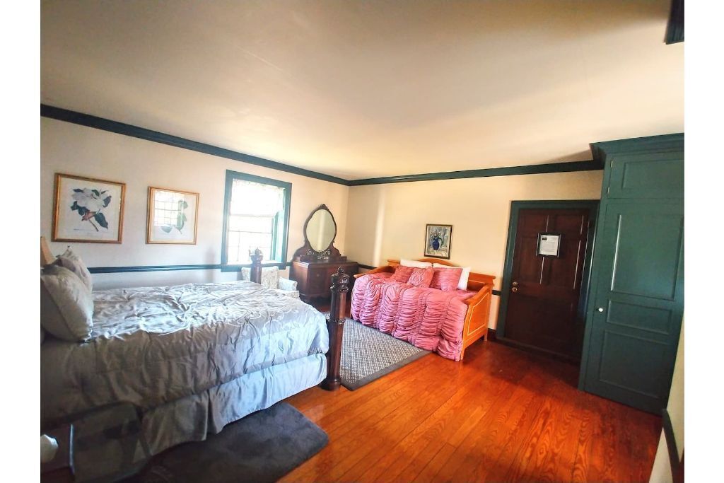 Chanceford Hall Bed & Breakfast - The Cliveden