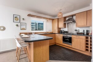 经典公寓 | 私人厨房 | 冰箱、微波炉、洗碗机、厨具/餐具