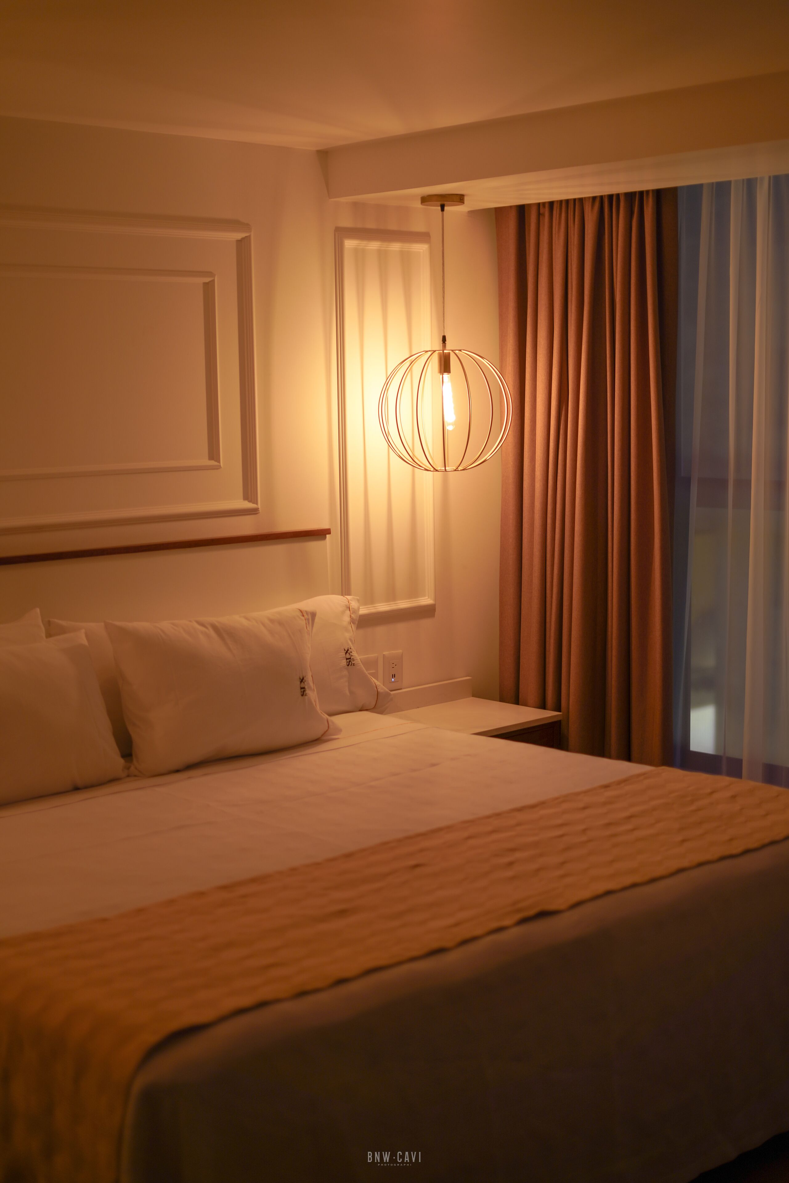 comfort single room | down duvets, in-room safe, desk, blackout curtains