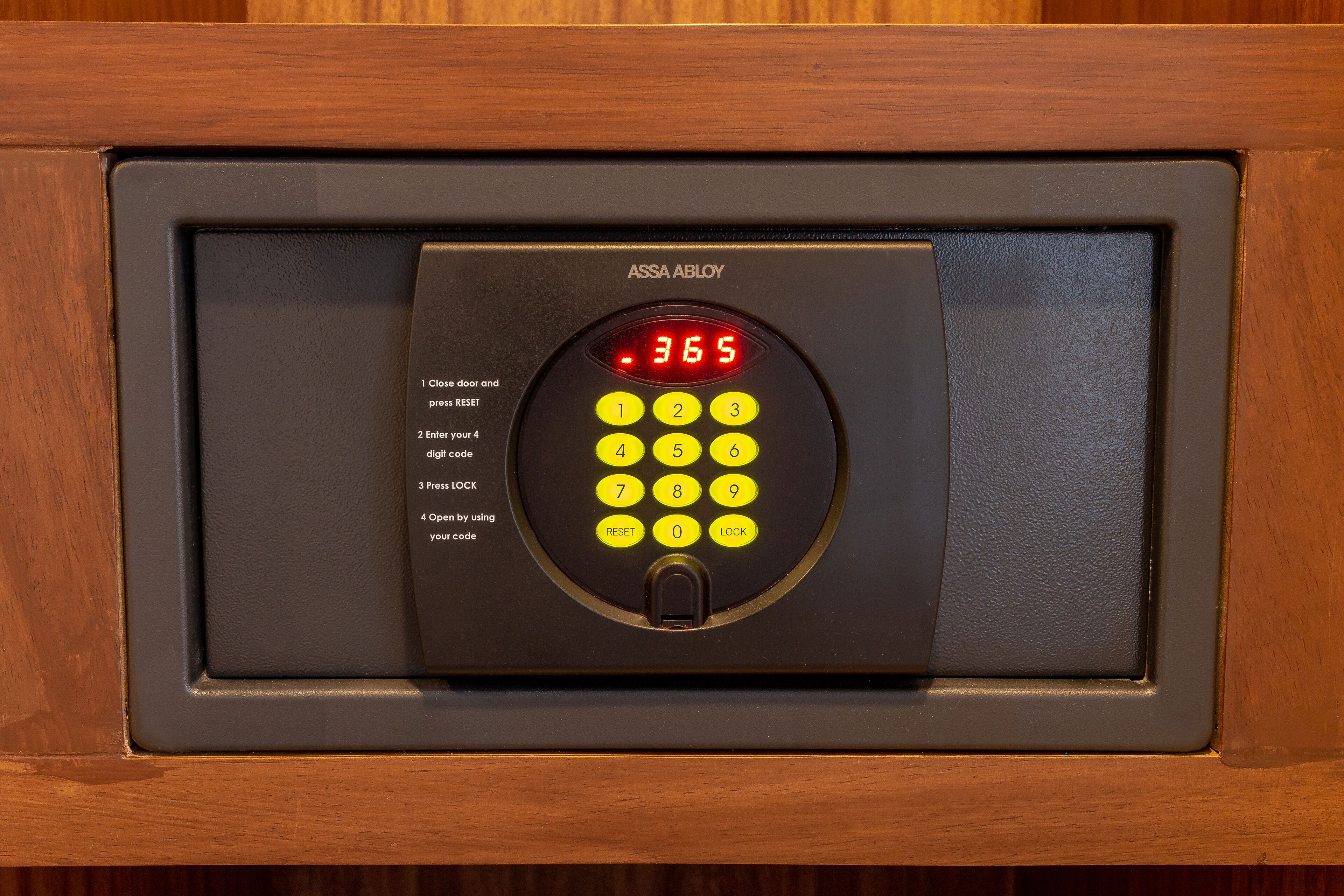 down duvets, in-room safe, desk, blackout curtains