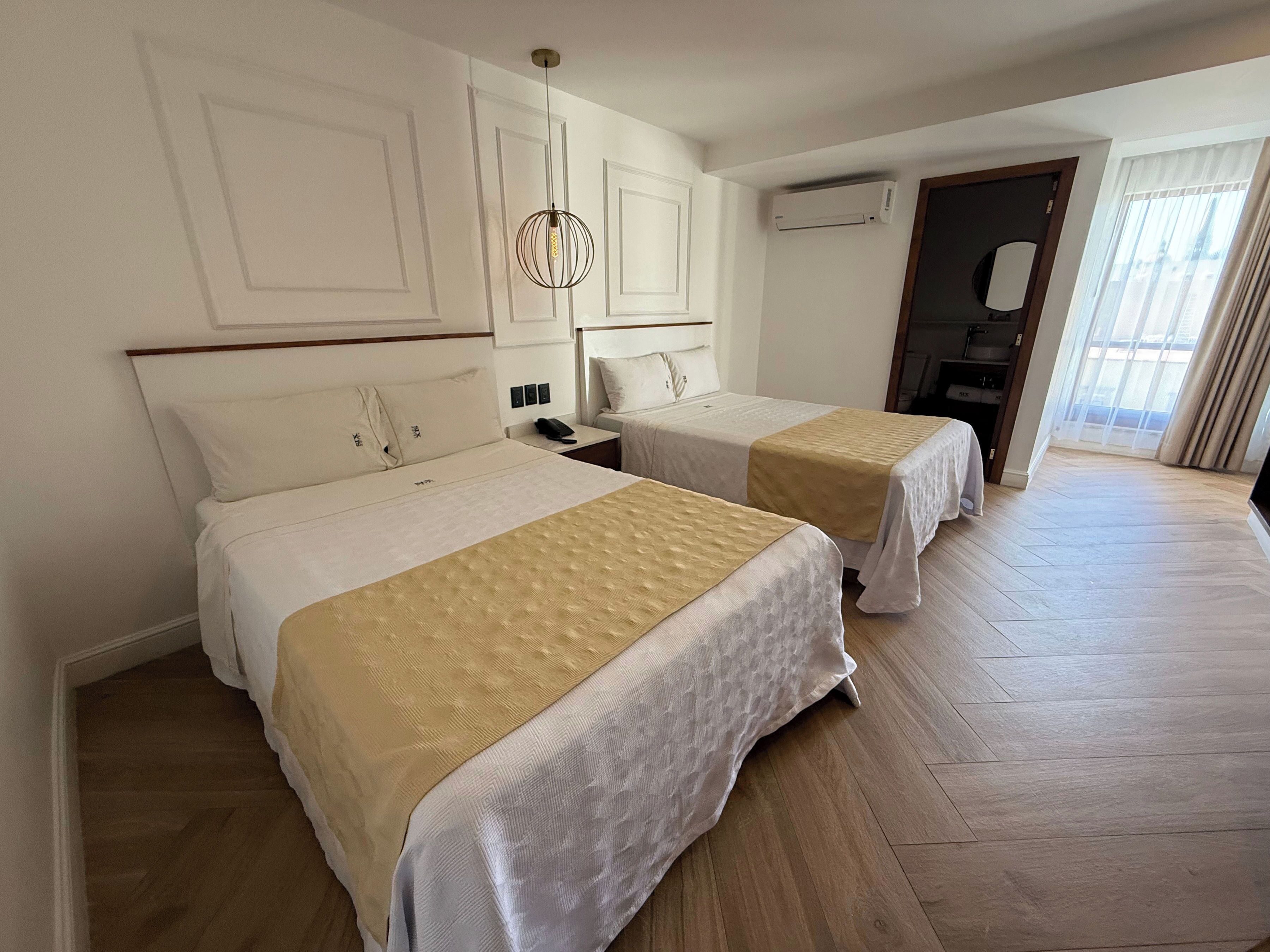 Photo - Six Hotel Guadalajara Degollado