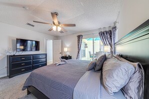 4 bedrooms, iron/ironing board, free WiFi, bed sheets