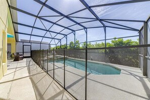 Beheizter Pool