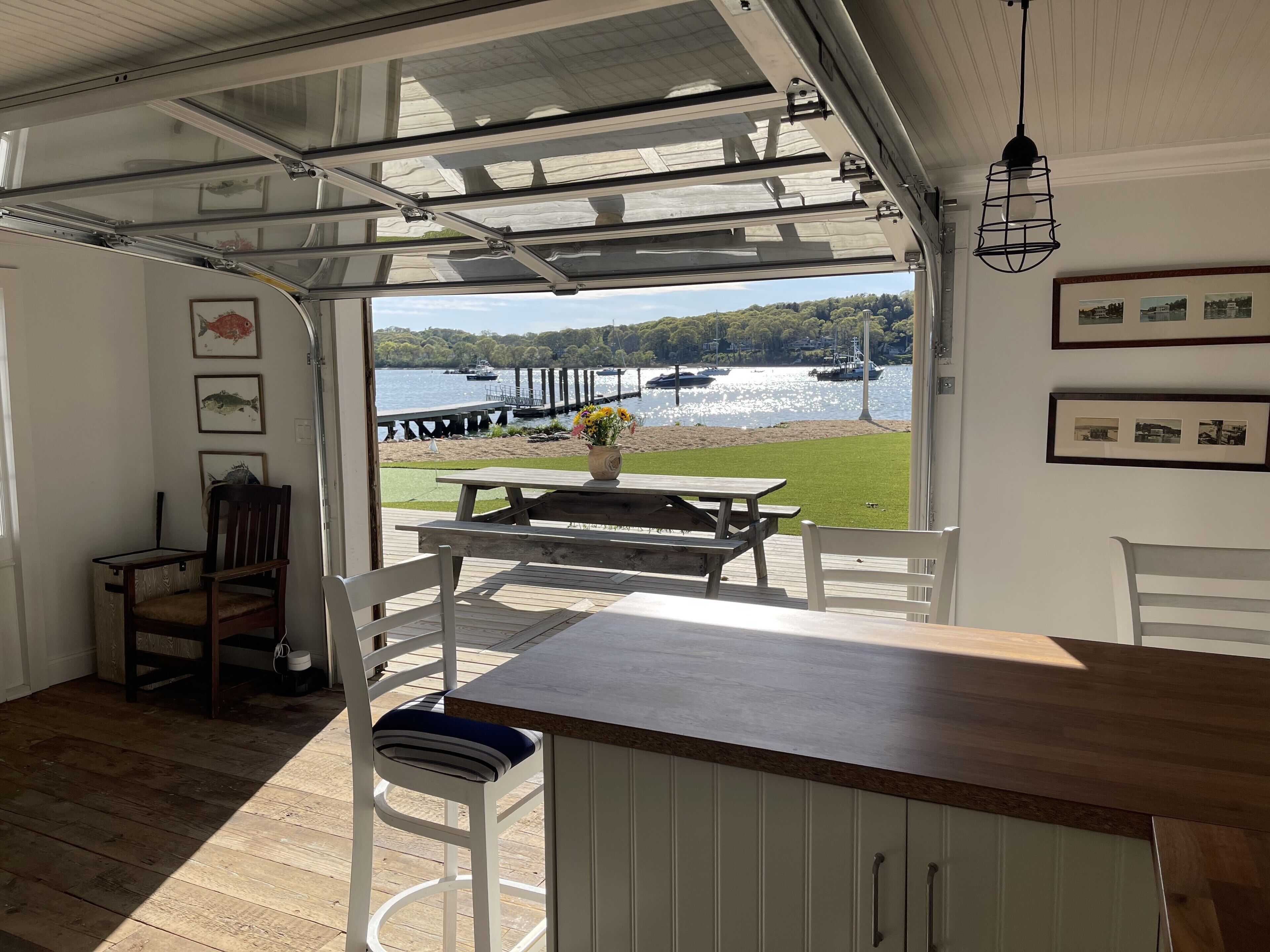 Northport quaint restored Boathouse with sunset views!