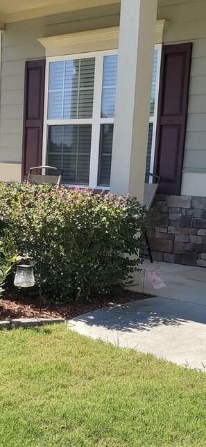 Property grounds - Private Bedroom with private bathroom free Parking and self check in (Lawrenceville)