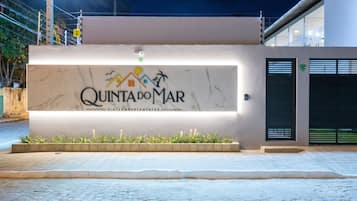 Fachada da propriedade