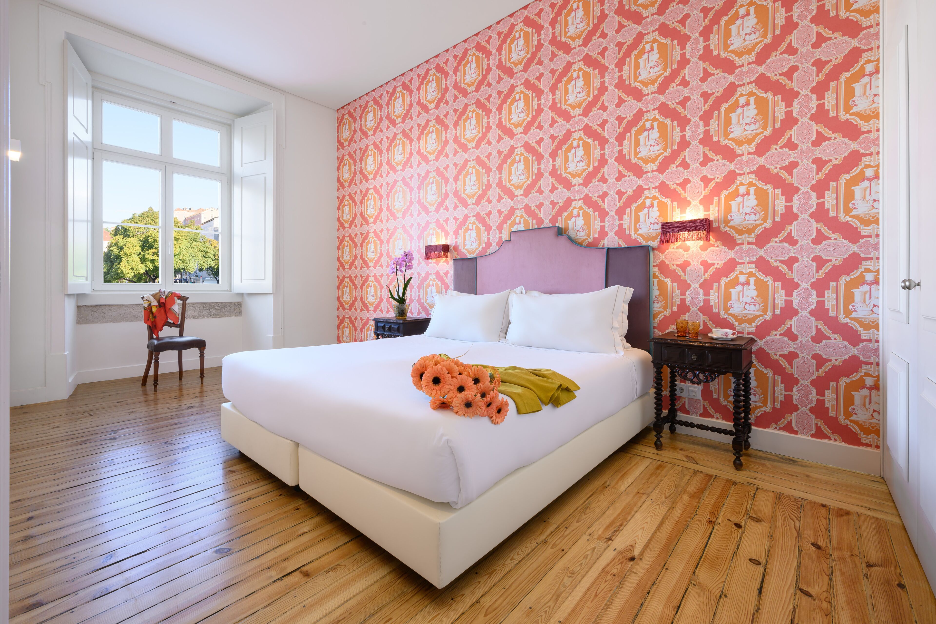 Apartment, 1 Bedroom | In-room safe, blackout drapes, soundproofing, iron/ironing board