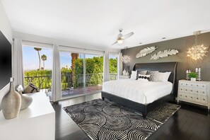 Unclassified image, 5 of 50, button - 'Joplin House' Poolside Paradise, Amazing Views (Palm Springs)