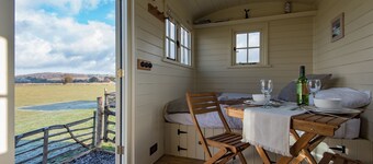 Romney Marsh Huts by Bloom Stays  -  beautiful shepherds hut that sleeps 4 guests  in 2 bedrooms