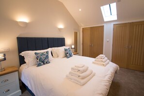 Apartment (2 Bedrooms) | 2 bedrooms, premium bedding, individually decorated - Victorian Stable Conversion in a Grade II' Listed Cumbrian Estate (Carlisle)