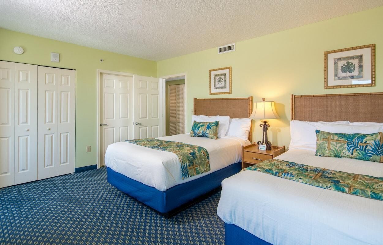 Luxurious 3-Bedroom Oceanfront Condos with Breathtaking Views