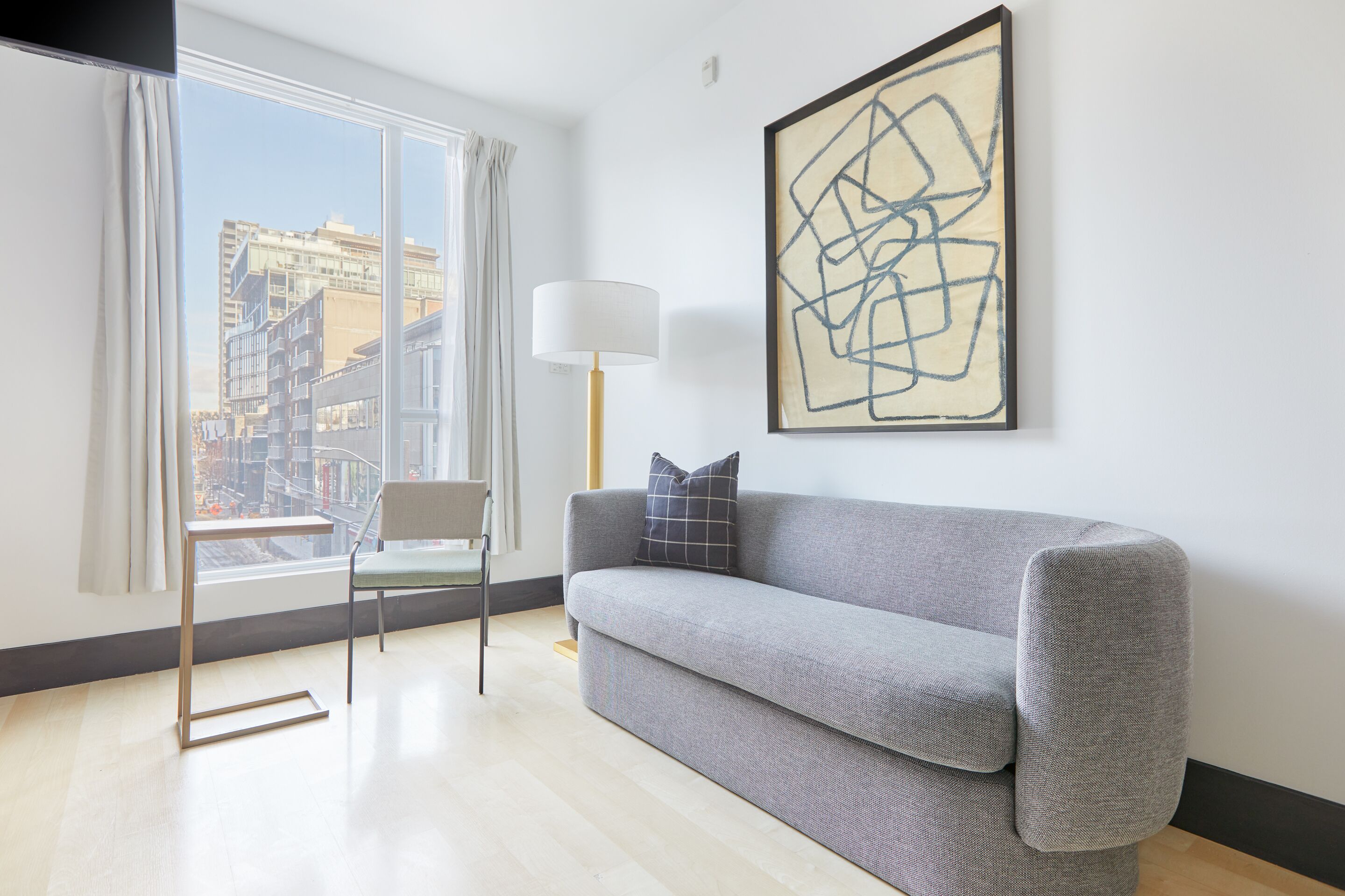 Sonder The Beverley | Queen Room