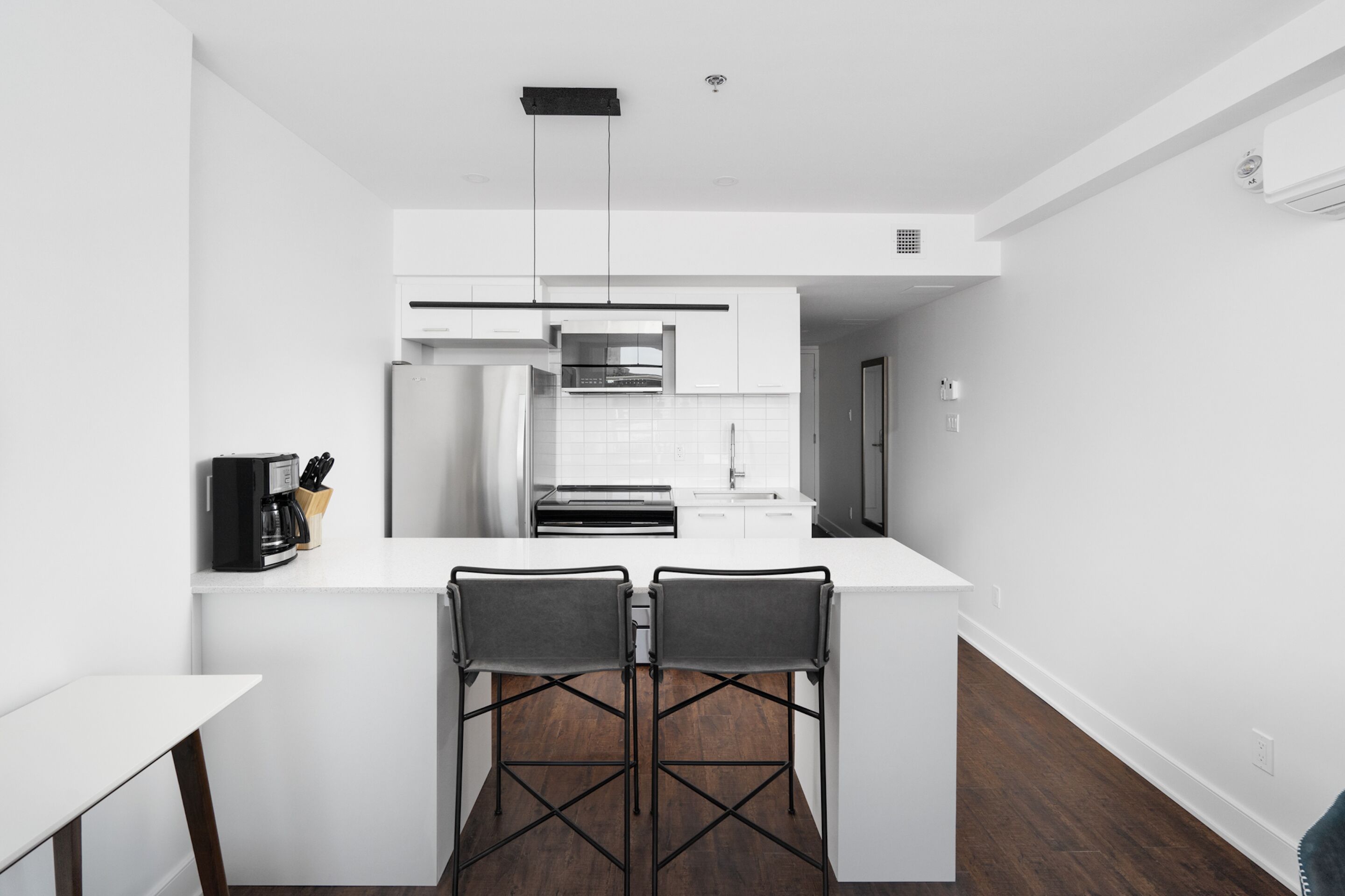 Sonder Gare Saint Denis | Studio Apartment