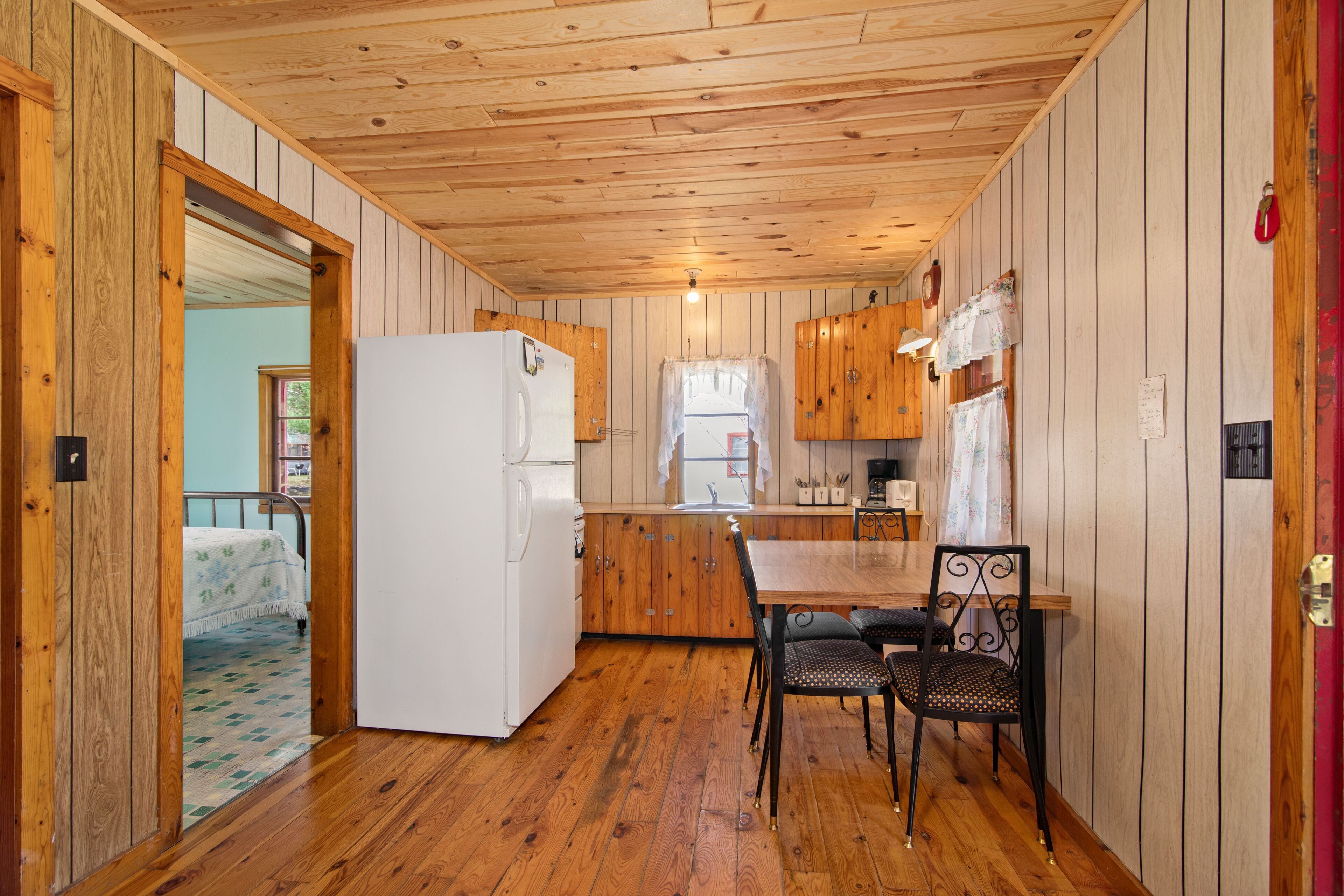 Up North Resort Located on Beautiful Pelican Lake in Nisswa, MN!