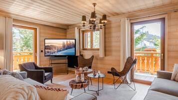 Televisie en een tafeltennistafel