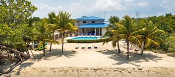 5 Bedroom Beachfront Villa  w/ Large Pool & Staff