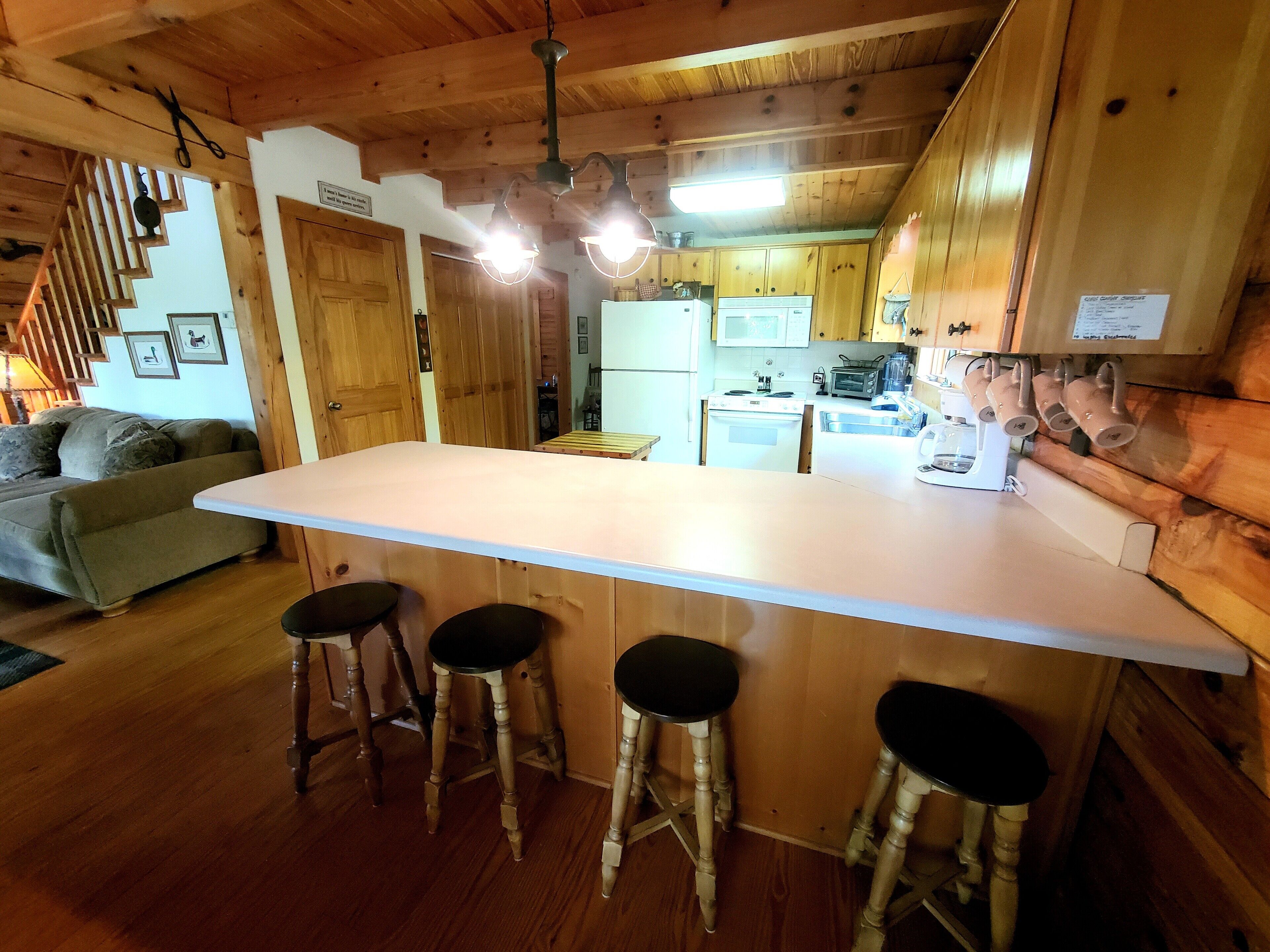 Lake Sinclair Log Cabin with Private Beach