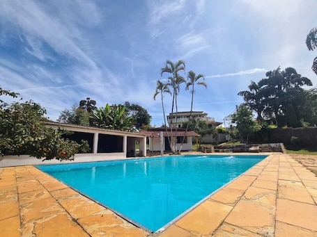 Área de sala de estar. Rancho da Serra Pousada