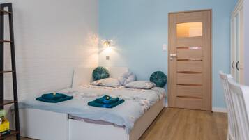 1 bedroom, desk, iron/ironing board, free WiFi