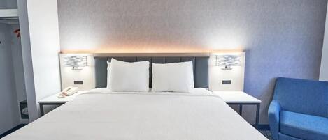 1 bedroom, in-room safe, desk, iron/ironing board