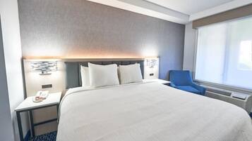 1 bedroom, in-room safe, desk, iron/ironing board