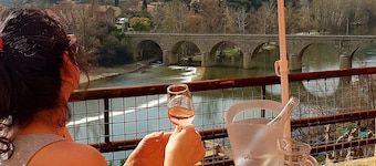 Lovely apartment, superb view, south-facing terrace