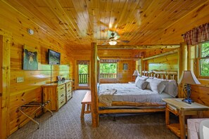 2 bedrooms, desk, free WiFi, bed sheets