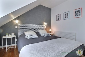 3 camere, ferro/asse da stiro, Wi-Fi gratuito