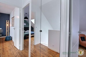 3 bedrooms, iron/ironing board, free WiFi