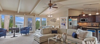 Luxurious Echo Bay Retreat—Hot Tub, Fire Pit, Ping Pong, Chess, Bikes & Stunning Views Await!