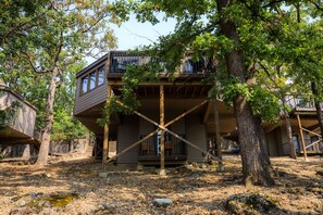 Exterior - Adventure Awaits, Charming Treetop Villa Escape in Osage Beach with Boat slip (Osage Beach)