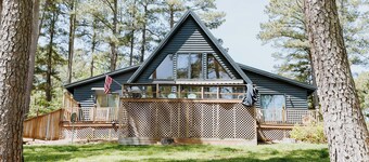 Lake Gaston A Frame- Private Beach & dock