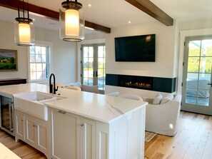 Interior - Truly unique stay riverfront cottages w/ pool, beach, gardens and vineyards (King George)