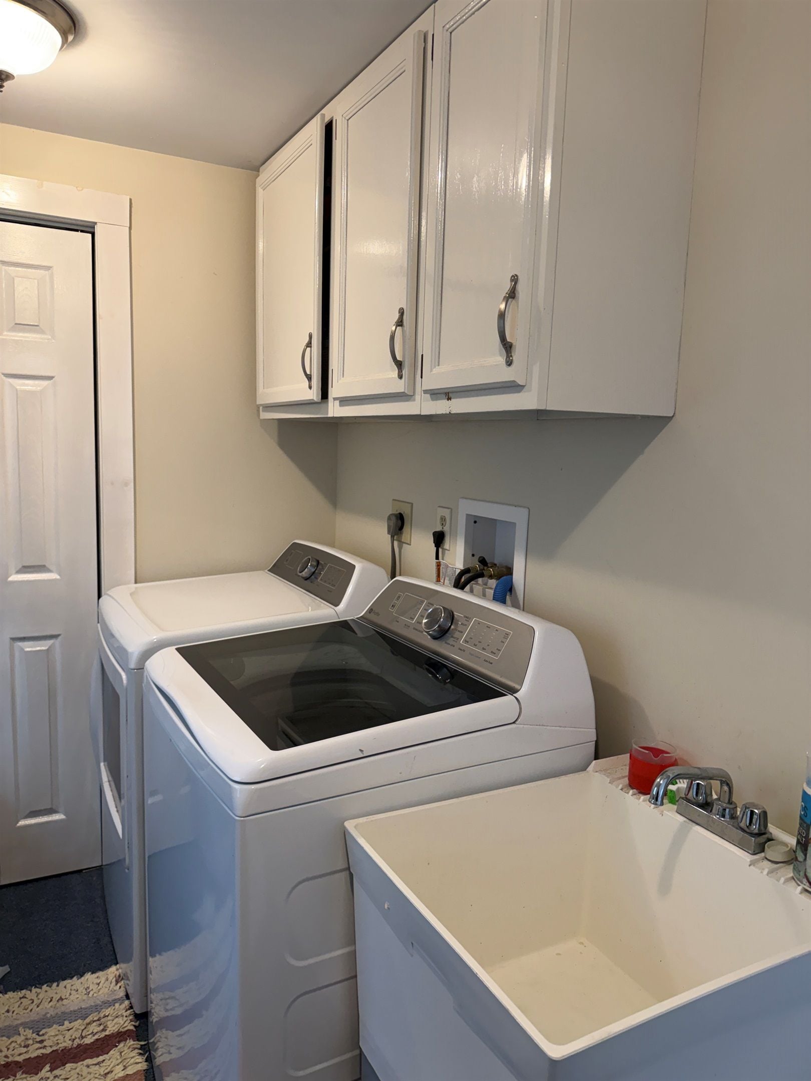 1st floor laundry