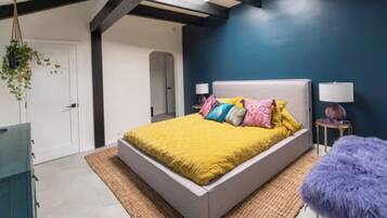 3 dormitorios, escritorio, tabla de planchar con plancha y wifi gratis