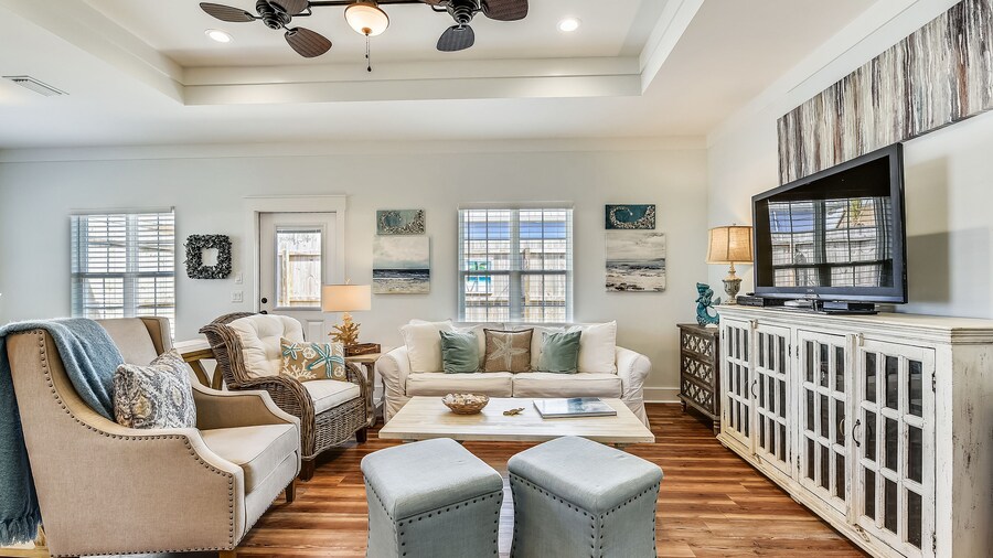 Sandy Feet Retreat by Book That Condo