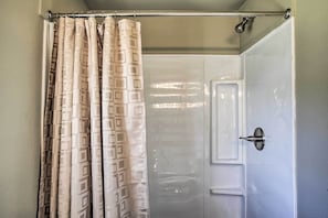 Hair dryer, towels