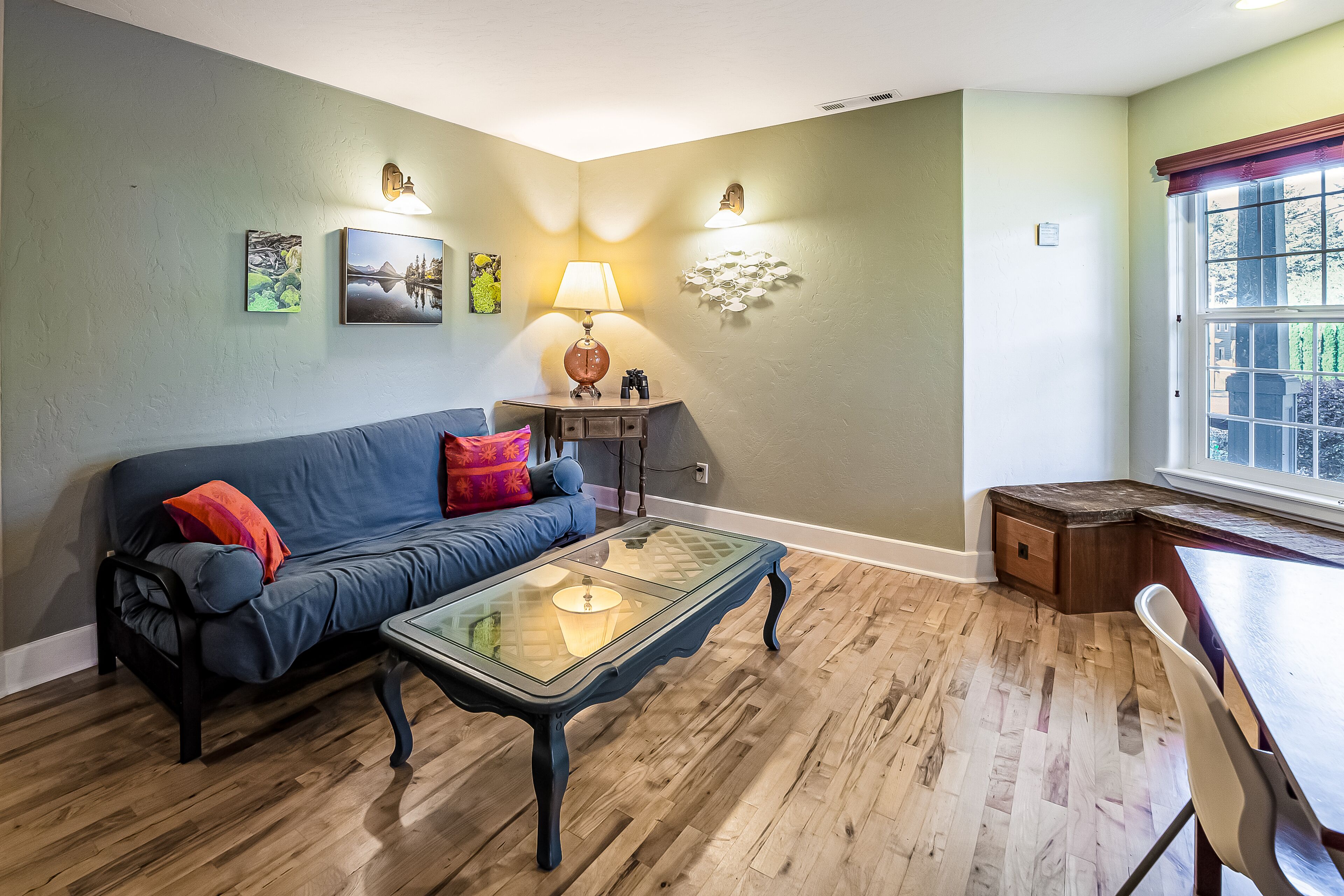 Two-Story Home w/Free WiFi, Electric Fireplace, Balcony, Hot Tub, Washer/Dryer