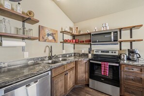 Fridge, microwave, oven, stovetop - Family-Friendly Old West Cabin Near YNP (Island Park)