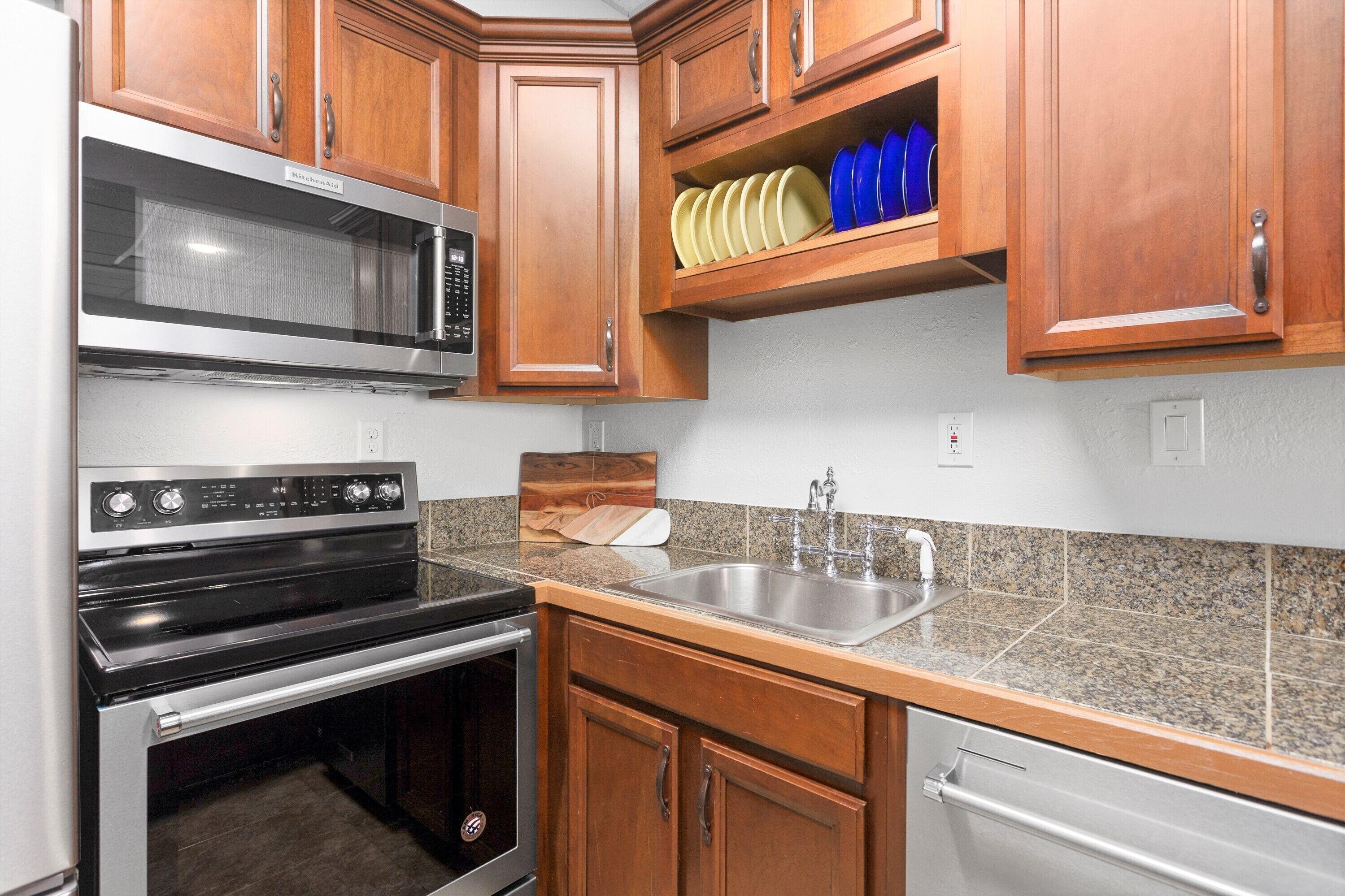 Ocean Front Penthouse Suite Panoramic Views of Gulf,Pensacola Beach,Pier, & Bay