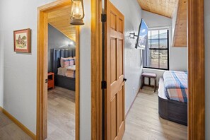 6 chambres, fer et planche à repasser, Wi-Fi gratuit, draps fournis
