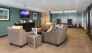 Interior - Premium Glendale 1BR w/ Pool, Gym, walkable location, by Blueground (Los Angeles)