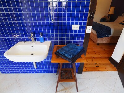 BALMORAL LODGE  - EXCLUSIVE COUNTRY ESCAPE
