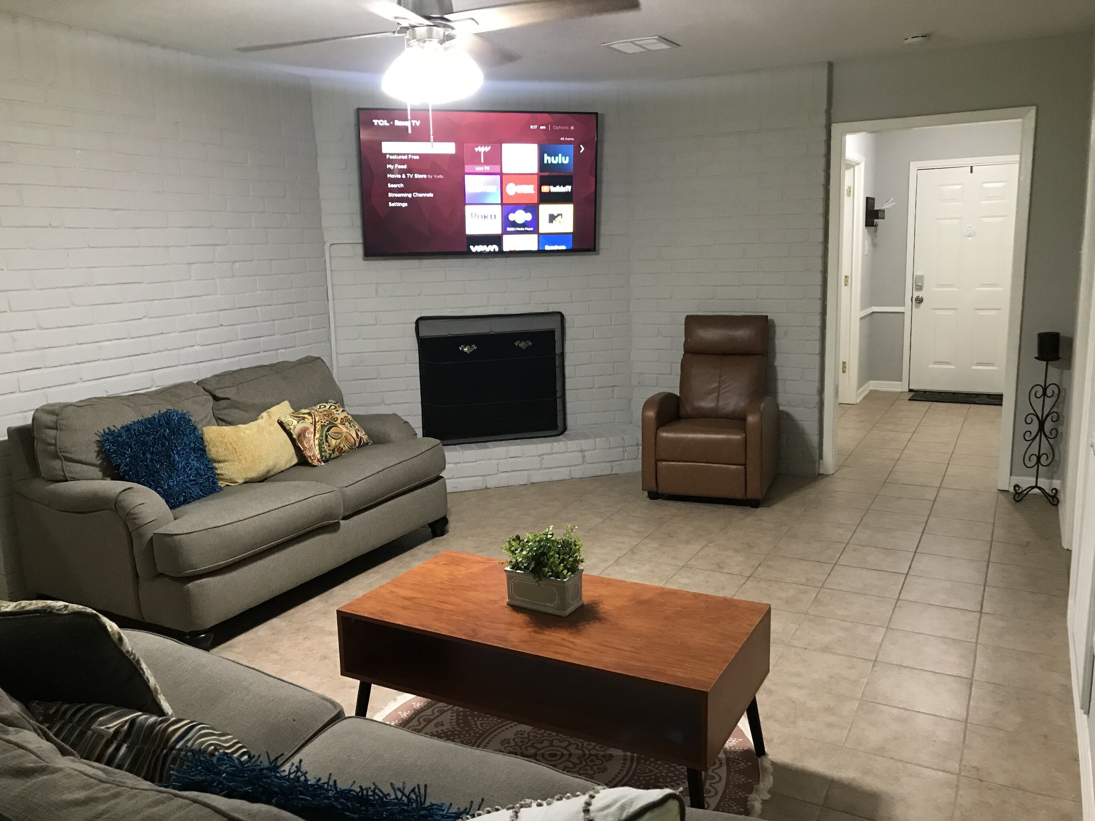 CasaVine@Baytown, E. Houston Getaway!