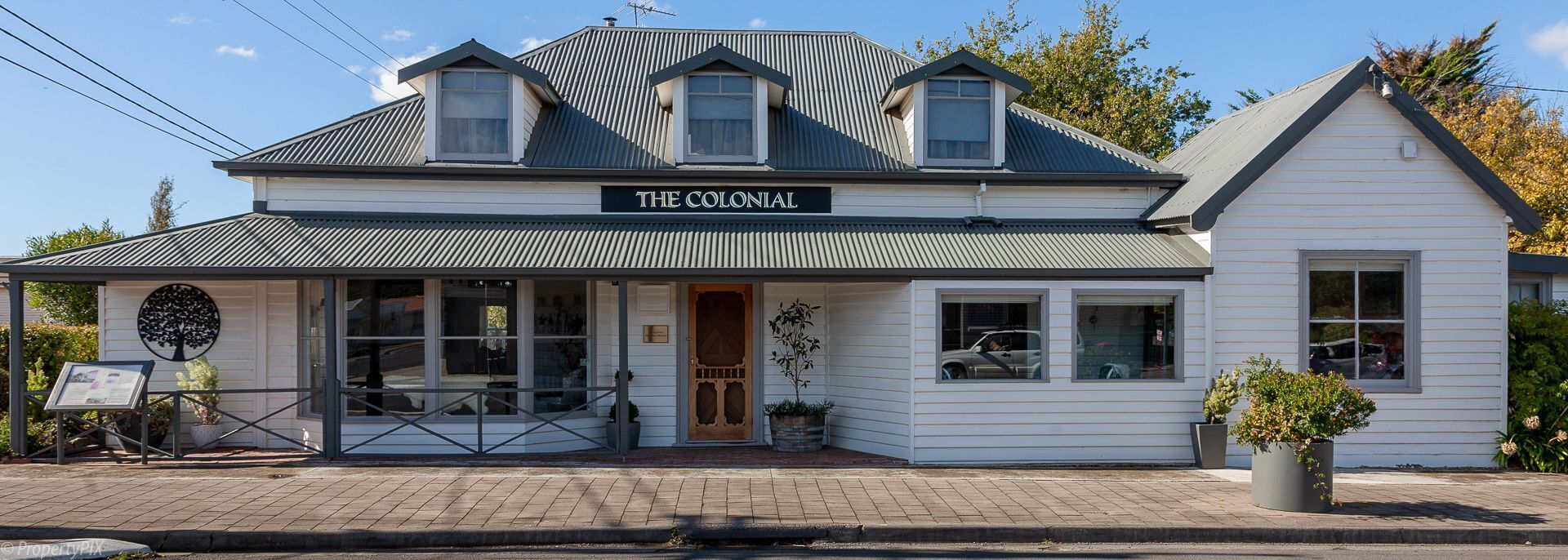 The Colonial Accommodation and Modern Art